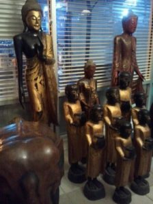 Buddhas at the Thai Spoon Buddhas at the Thai Spoon