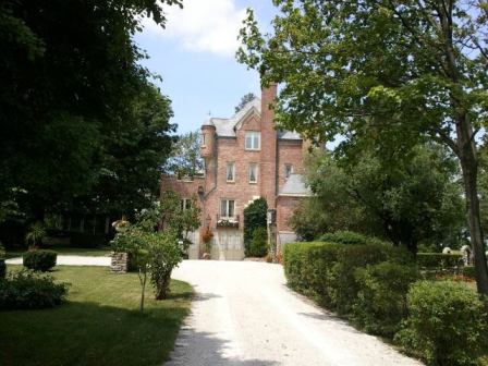 Castle house on Grand View Drive in Peoria Heights, Illinois